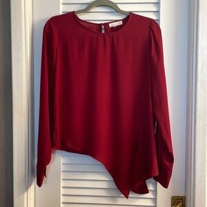 Socialite EUC Red Blouse w/Asymmetrical Hem,key hole back. SIZE S